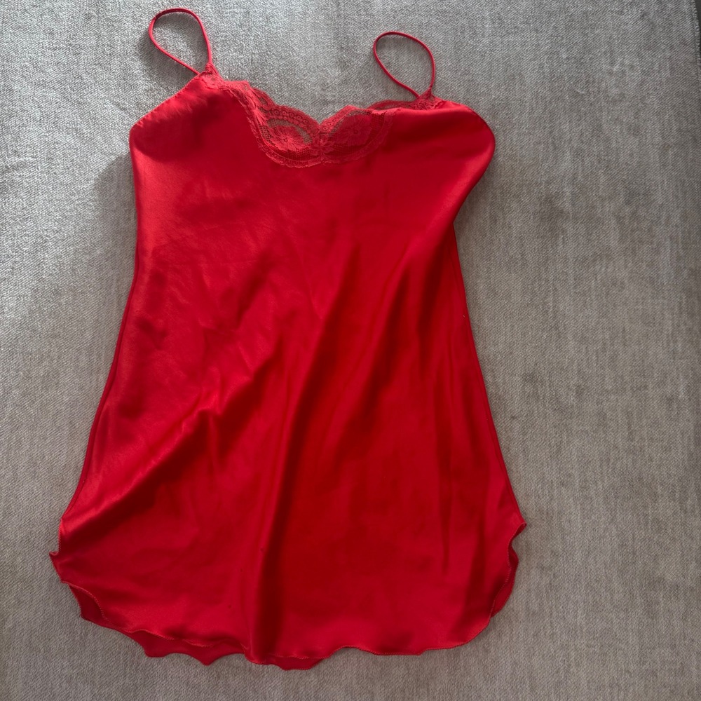 Vintage Victorias Secret Gold Label Red‎ Satin Lace Trim Chemise Slip Dress Med